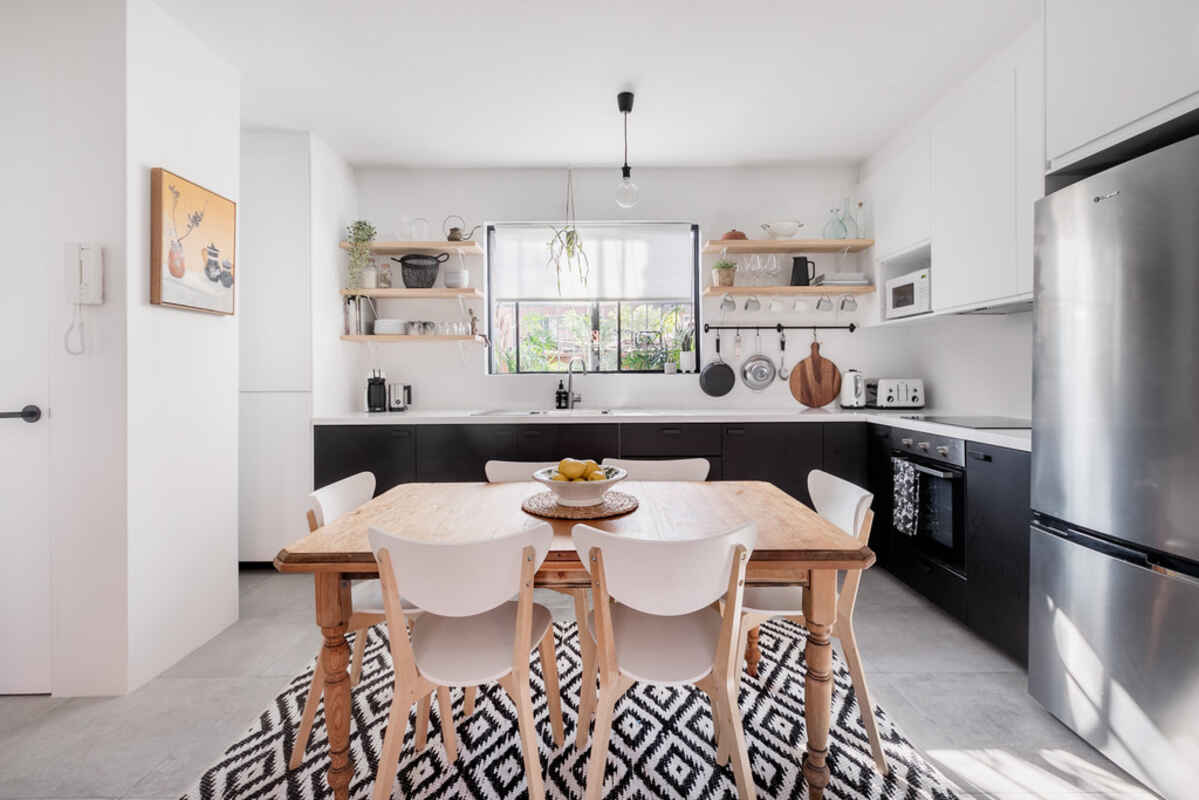 4/69 Warren Road Marrickville