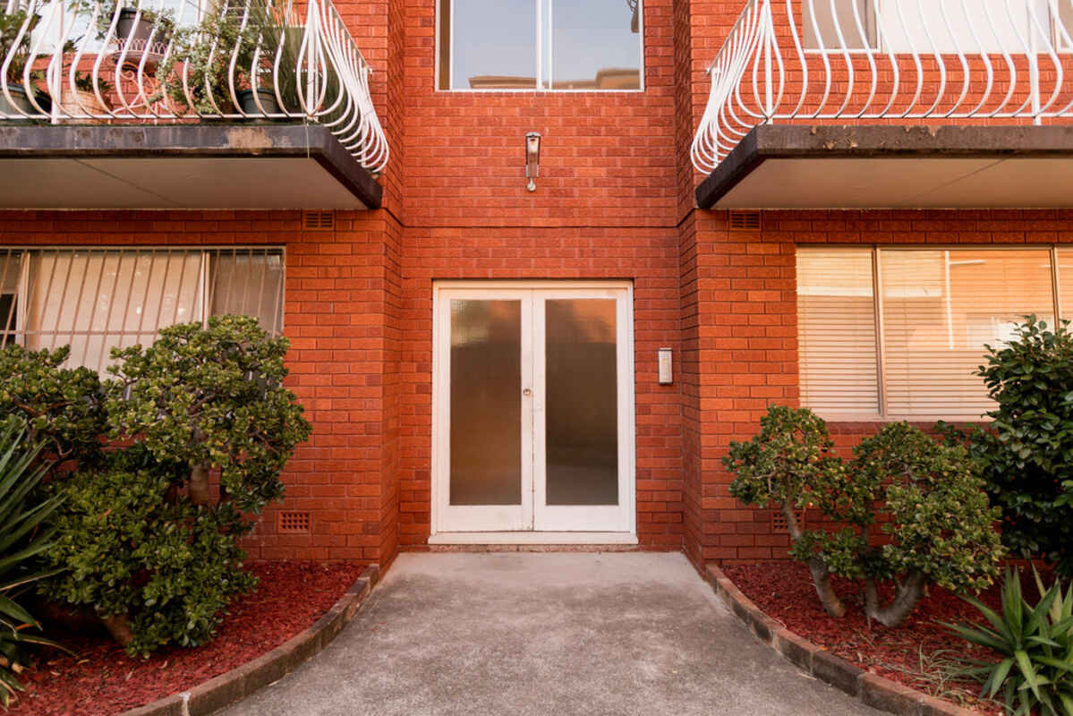 4/69 Warren Road Marrickville