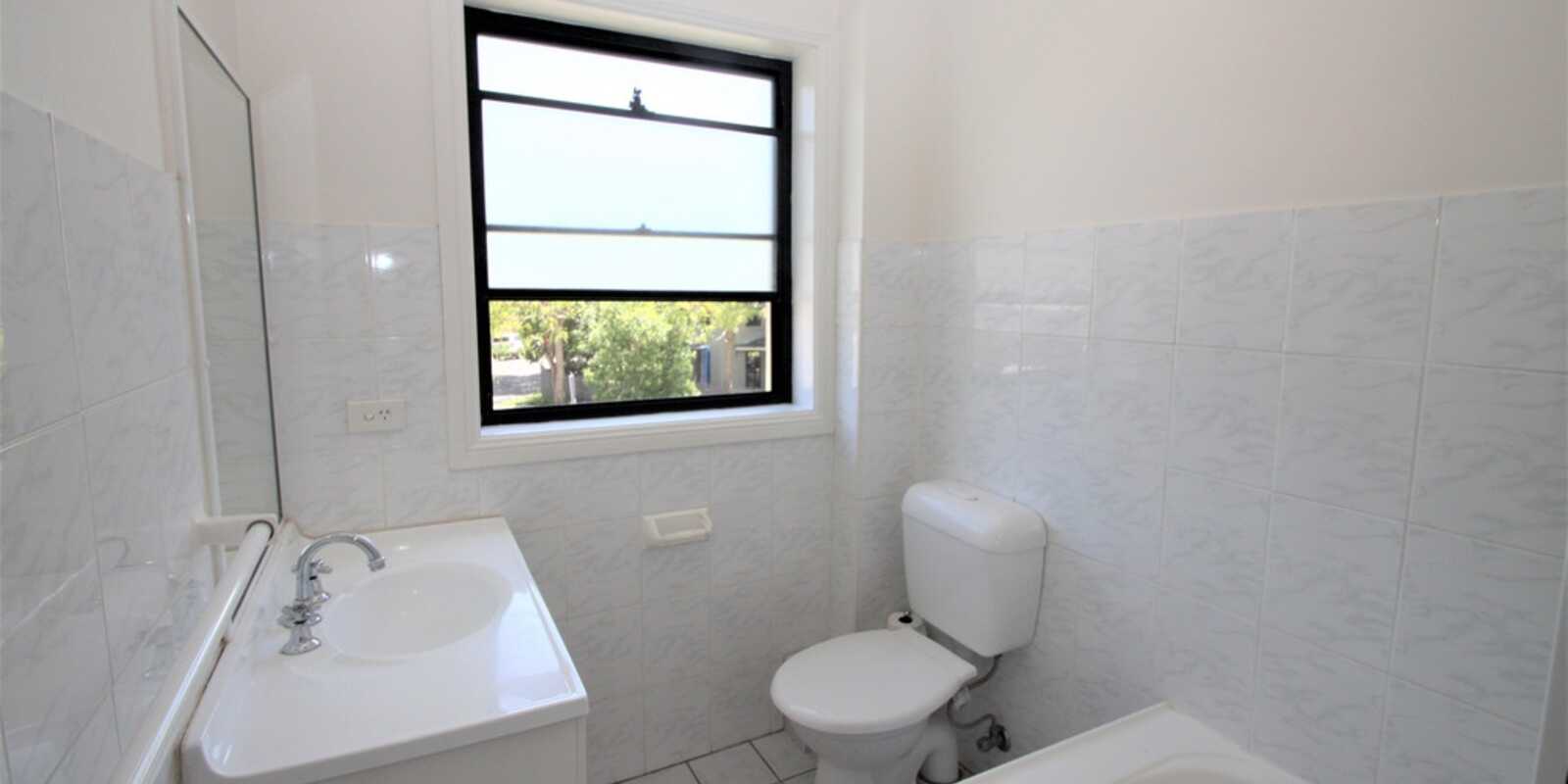 8/46a Constitution Road Dulwich Hill