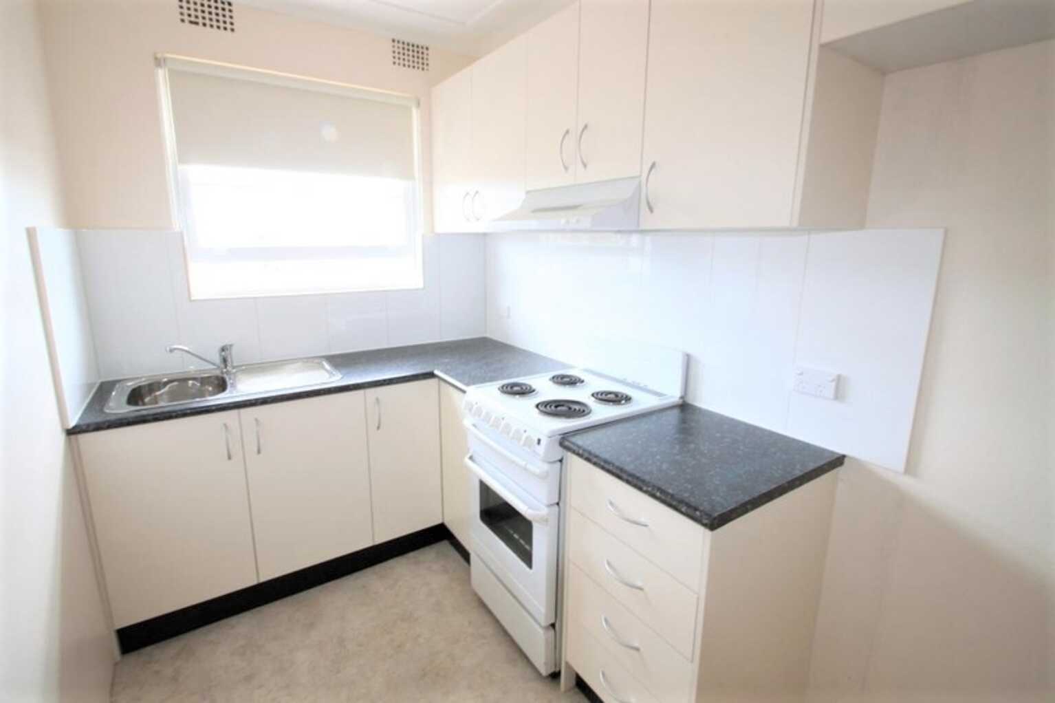 6/16 Myee Street Lakemba