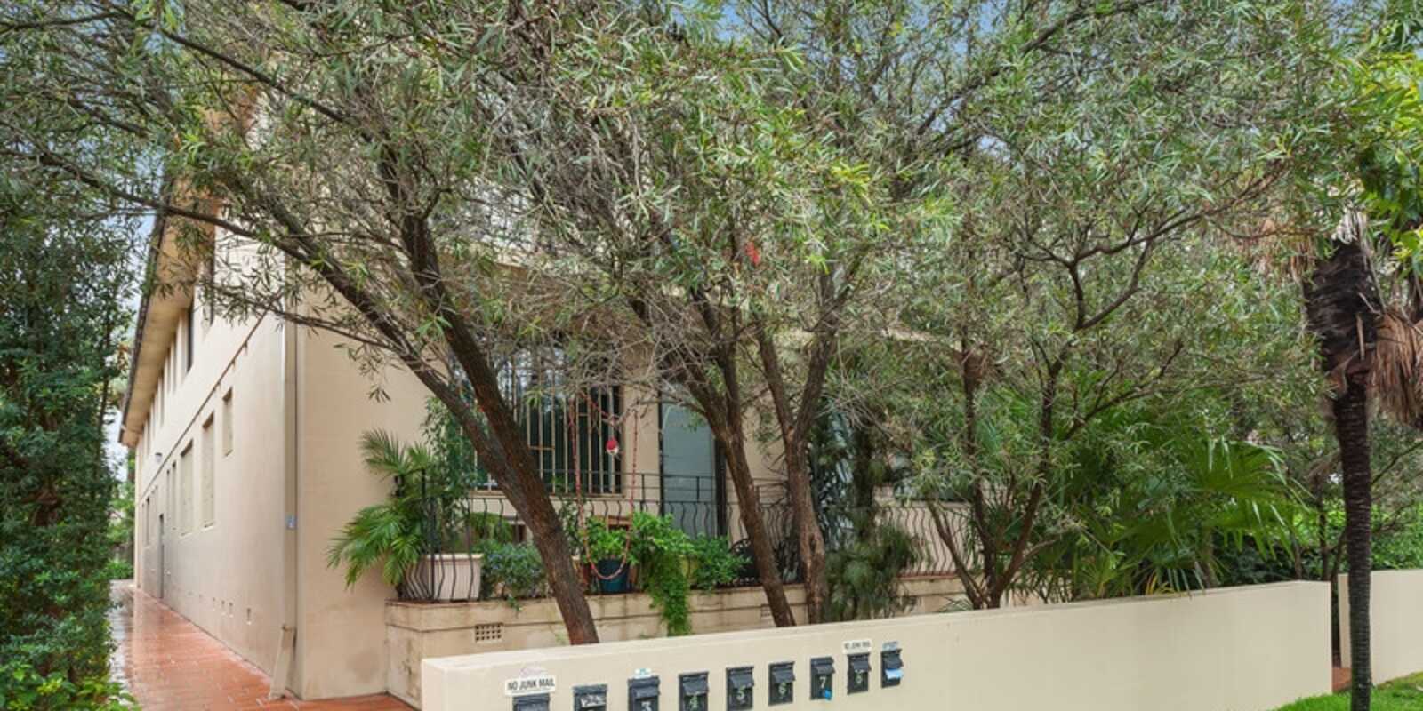 6/51A Woodcourt Street Marrickville