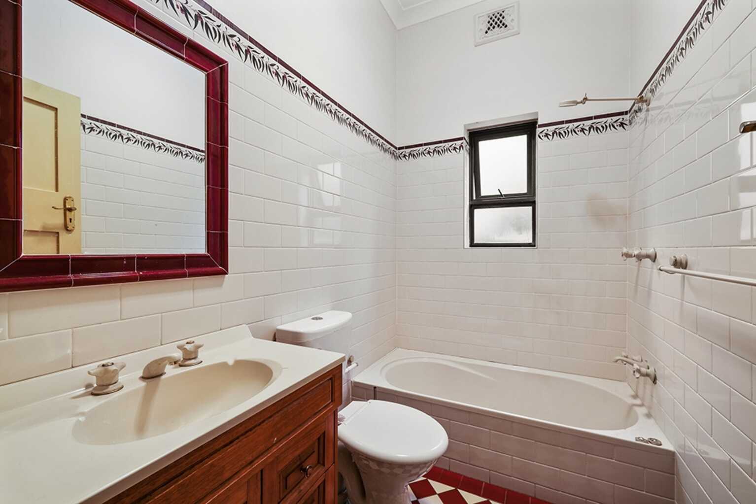 12 Roy Street Kingsgrove