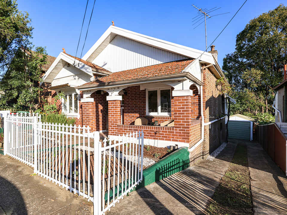 22 Tincombe Street Canterbury