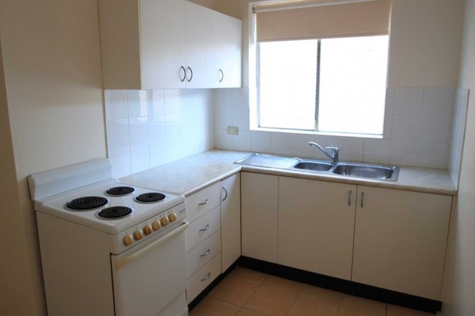 5/7 Mons Street Canterbury