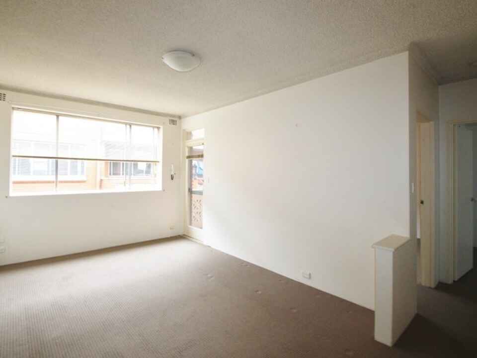 9/25A George Street Marrickville