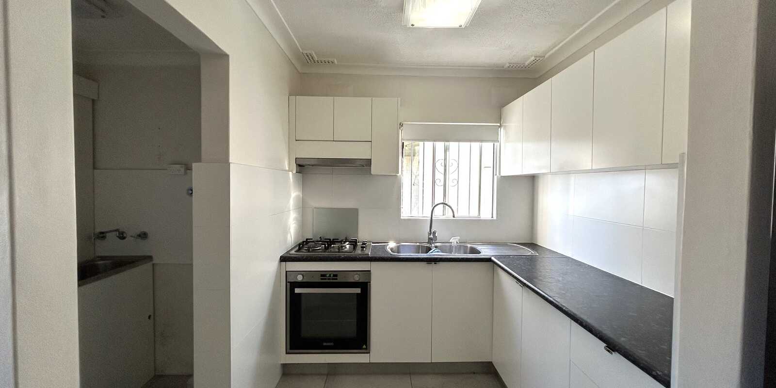 2/152 Duntroon Street Hurlstone Park