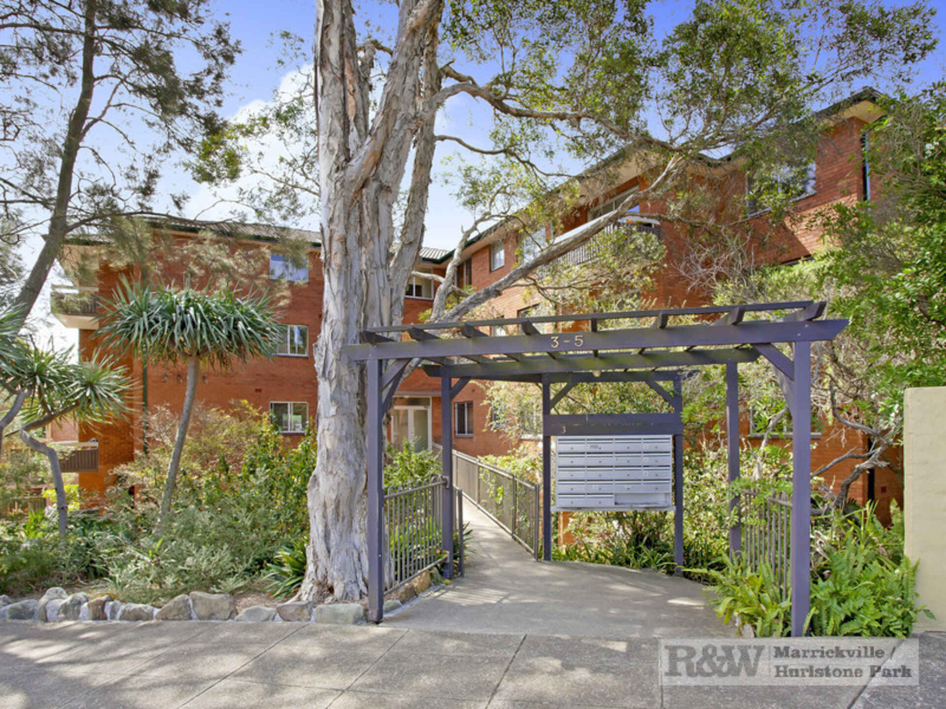 14/3-5 Riverside Crescent Marrickville