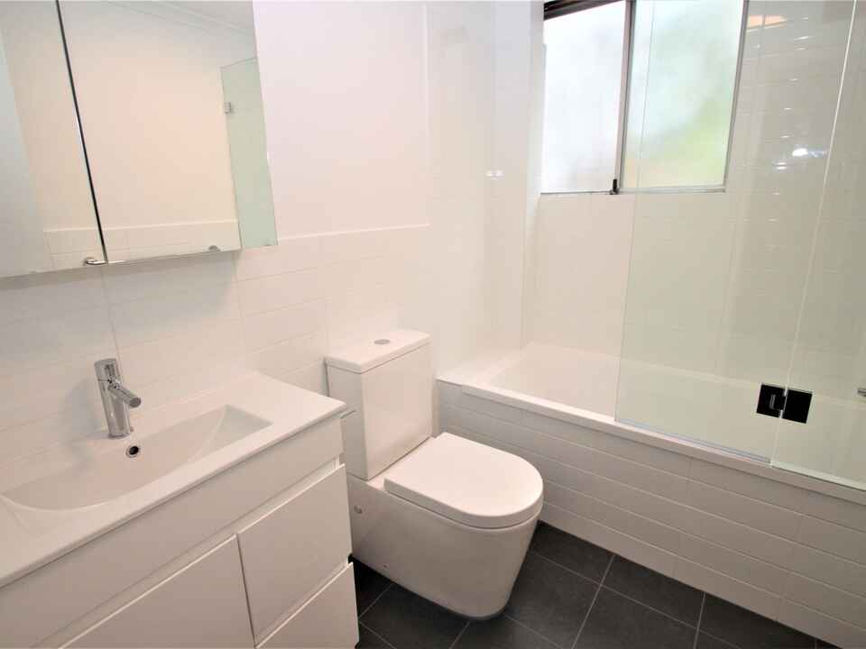 14/3-5 Riverside Crescent Marrickville