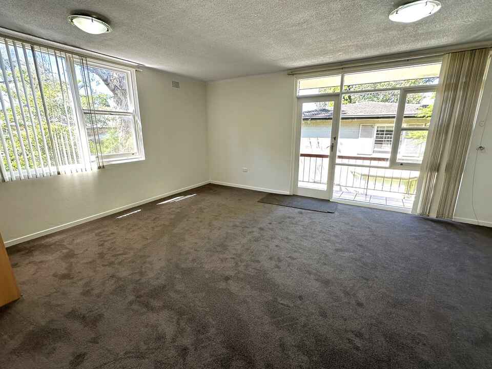 10/19B Riverside Crescent Marrickville