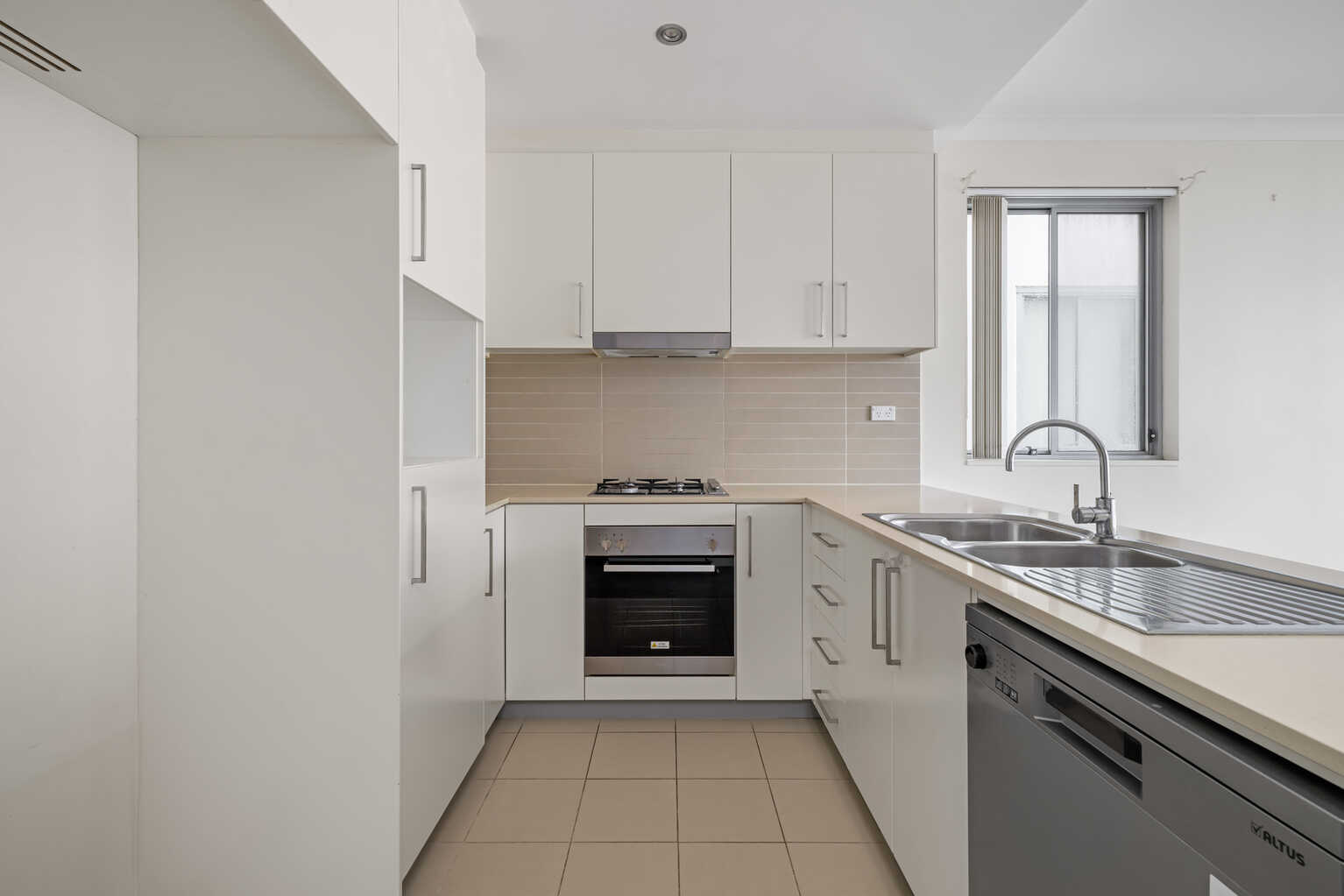 403/6 Bidjigal Road Arncliffe