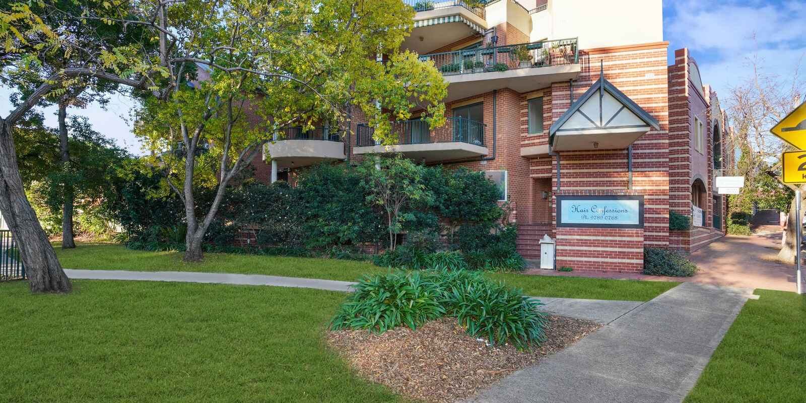 10/27 Crinan Street Hurlstone Park