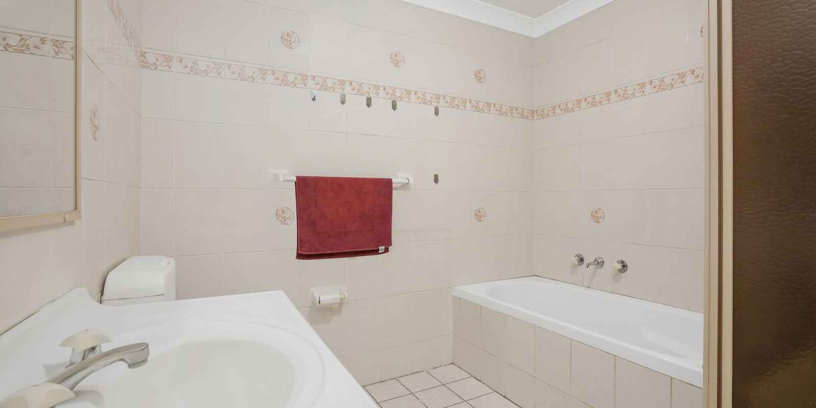 10/27 Crinan Street Hurlstone Park