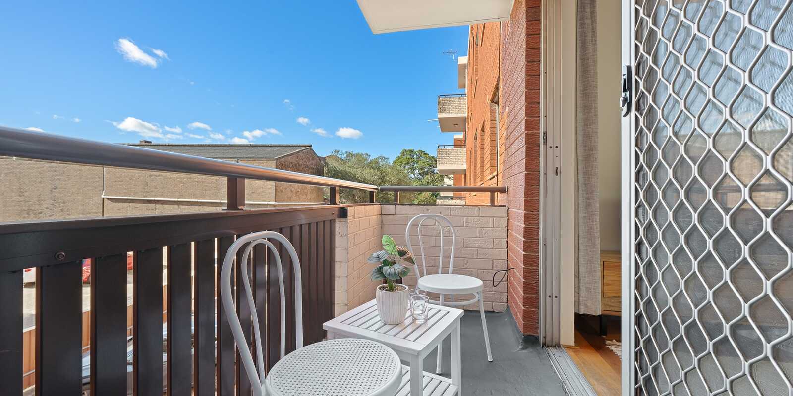 14/525 New Canterbury Road Dulwich Hill