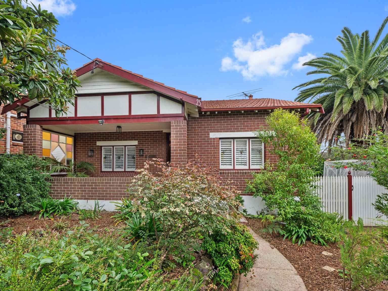 25 Hurlstone Avenue Hurlstone Park