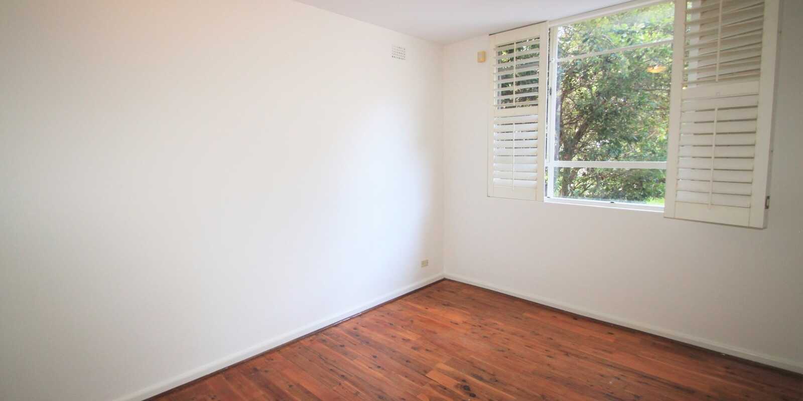 8/18A Ewart Street Marrickville