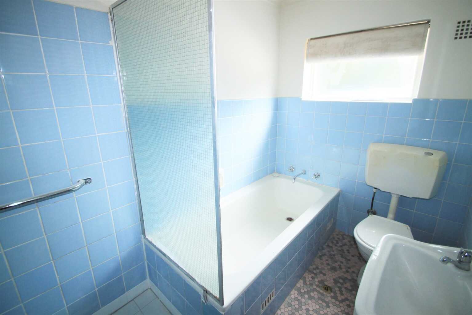 8/18A Ewart Street Marrickville