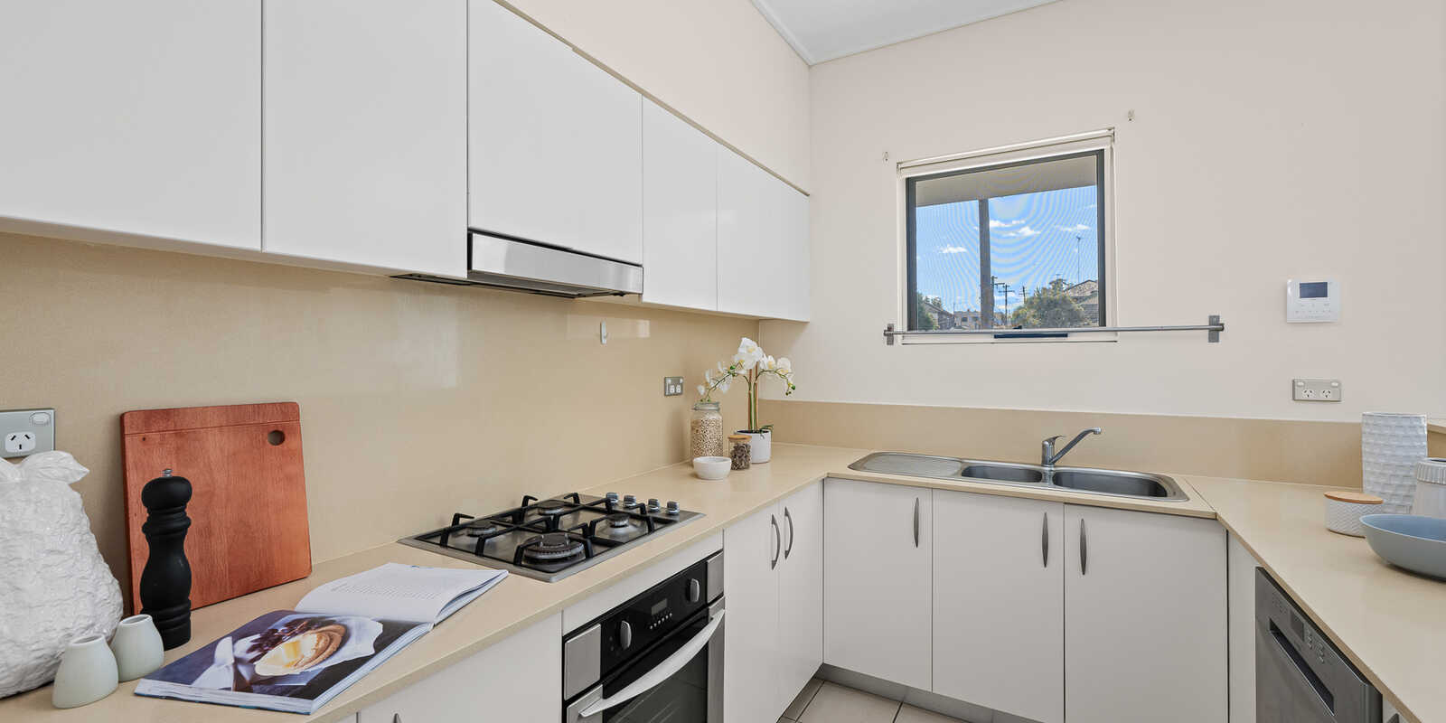71/20 Close Street Canterbury