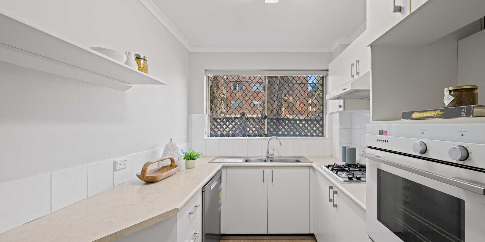 95/10 Broughton Street Canterbury 95/10 Broughton Street Canterbury