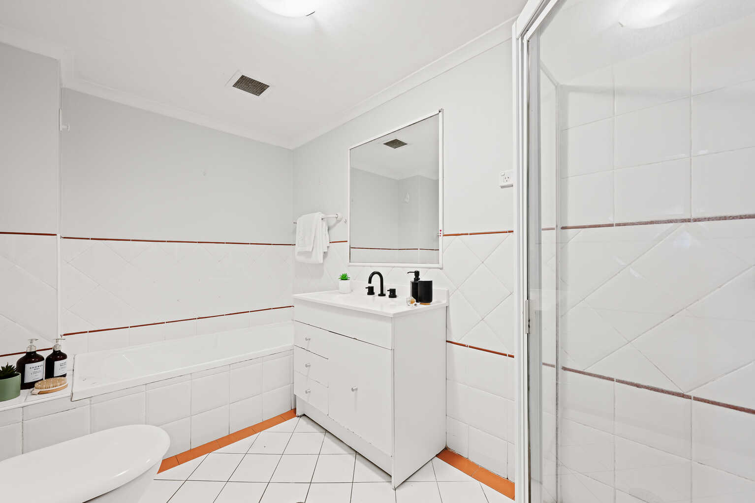 95/10 Broughton Street Canterbury 95/10 Broughton Street Canterbury