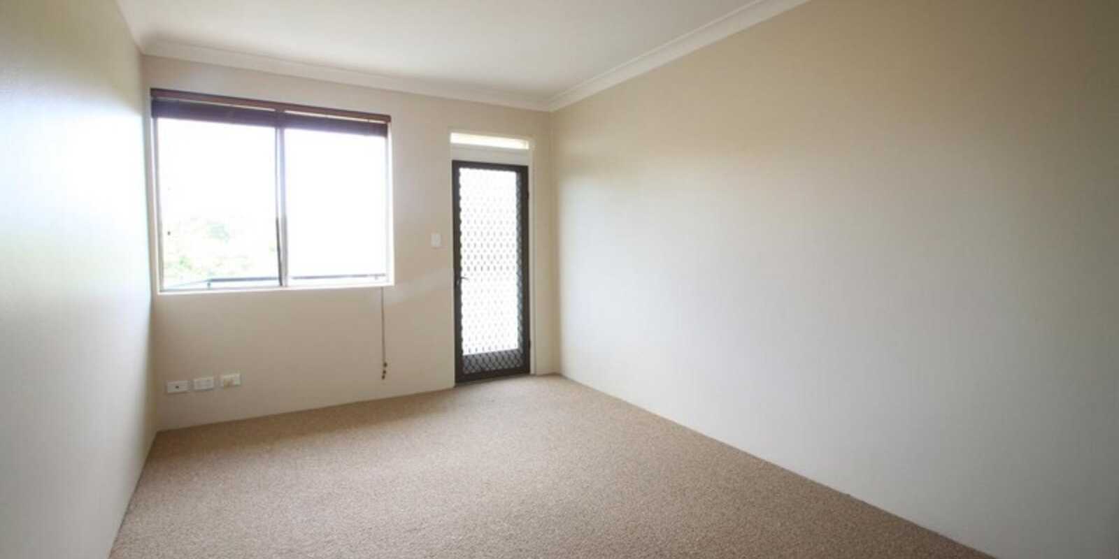 15/8-10 Bayley Street Marrickville
