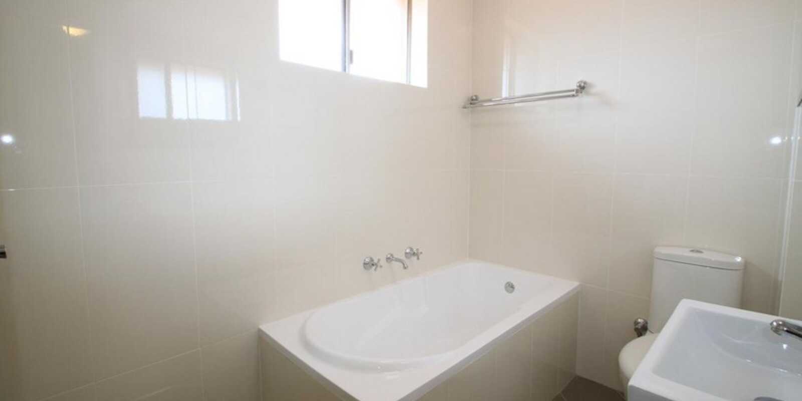 15/8-10 Bayley Street Marrickville