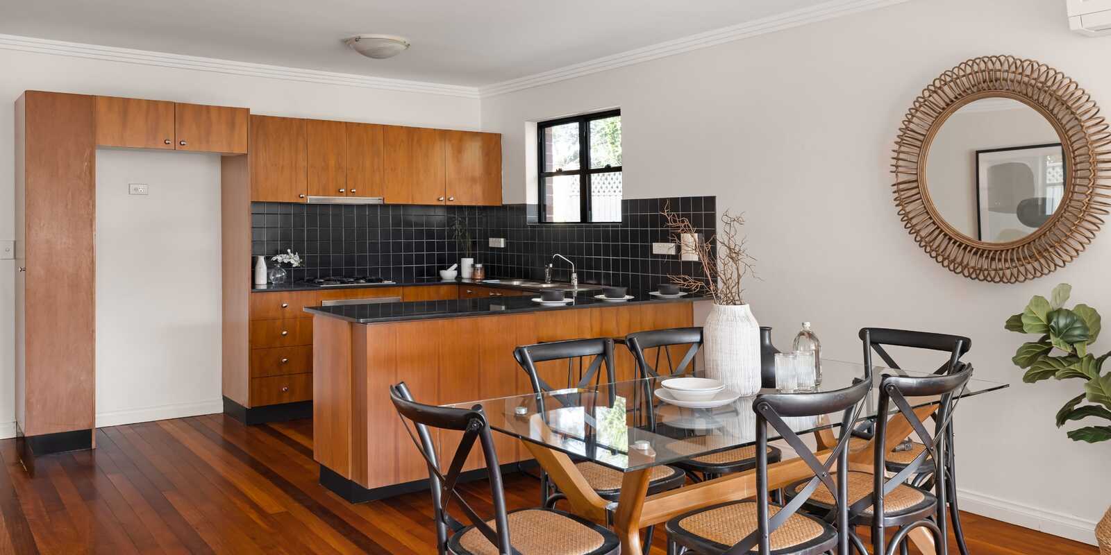 4/16 Smith Avenue Hurlstone Park