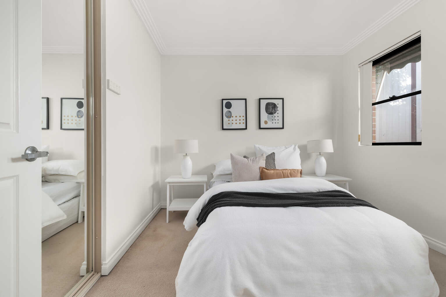 4/16 Smith Avenue Hurlstone Park