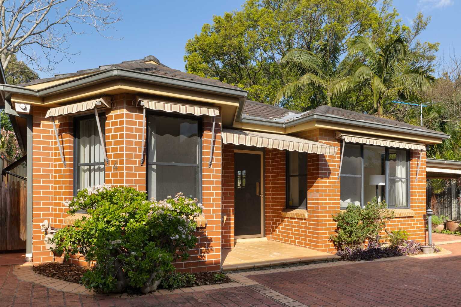 4/16 Smith Avenue Hurlstone Park