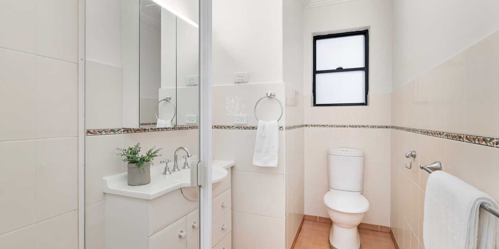 4/16 Smith Avenue Hurlstone Park