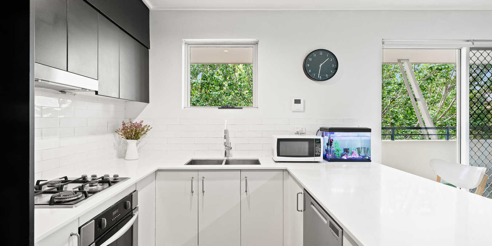 20/20 Close Street Canterbury