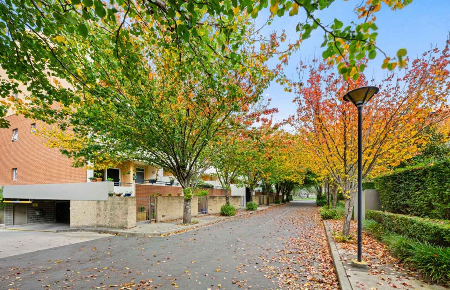 16/20 Close Street Canterbury