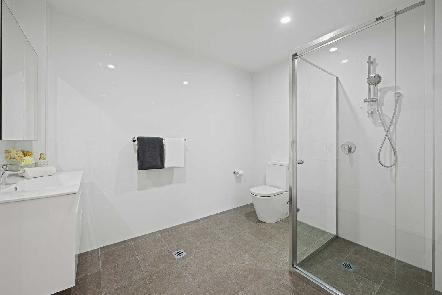 205/2A Cooks Avenue Canterbury 205/2A Cooks Avenue Canterbury