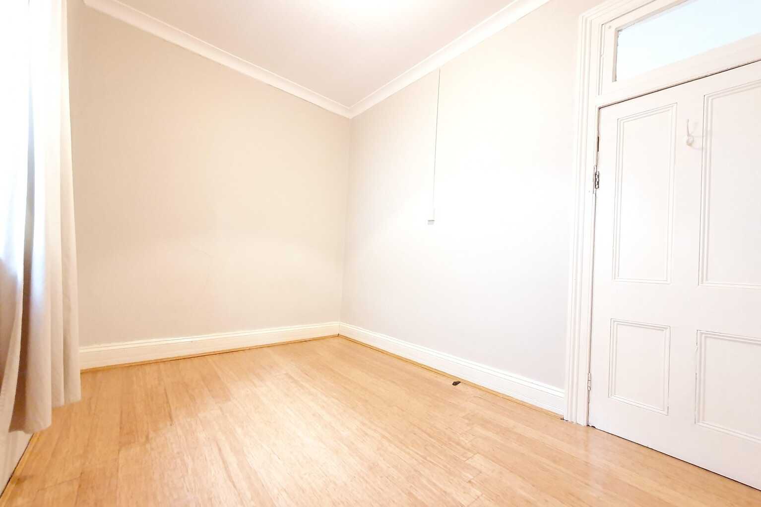 2/320 Annandale Street Annandale