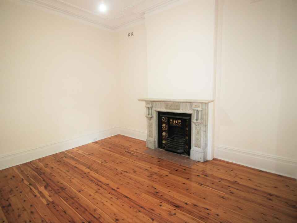 1/14 Warren Road Marrickville