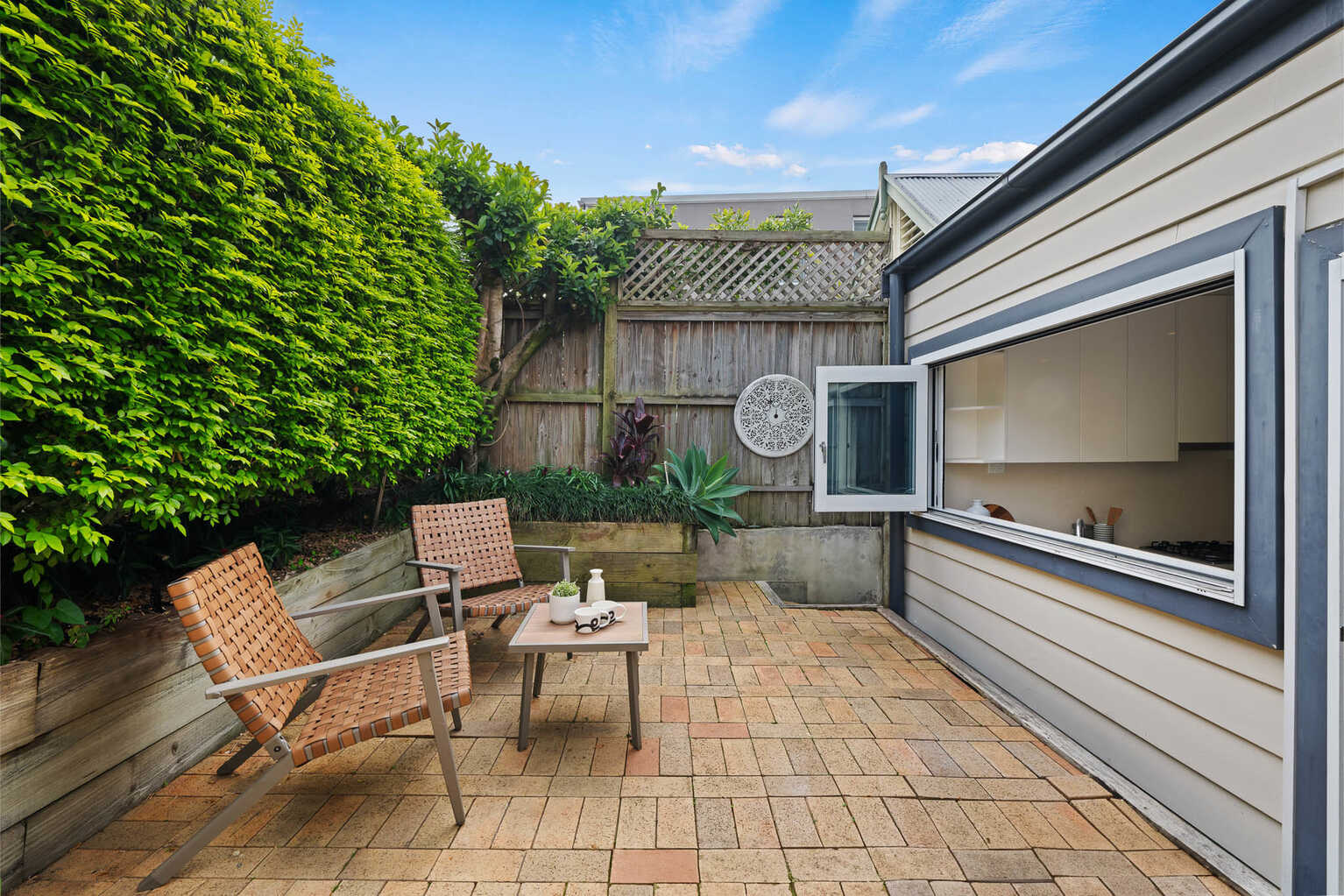 8 Hubert Street Leichhardt