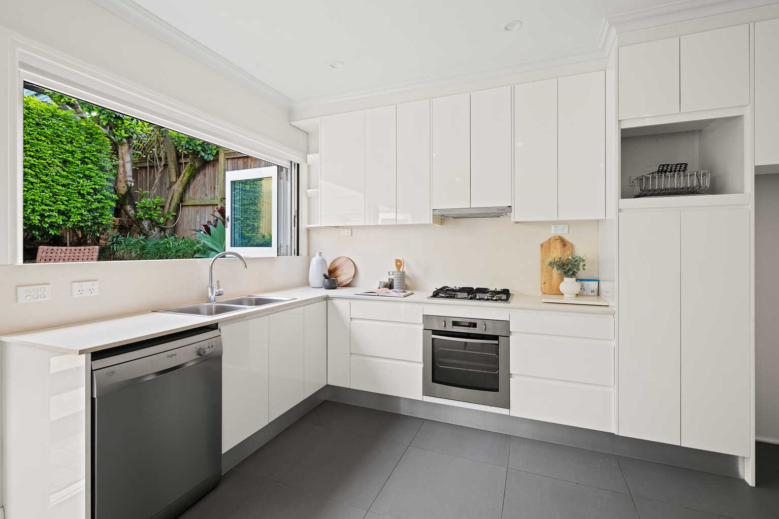 8 Hubert Street Leichhardt