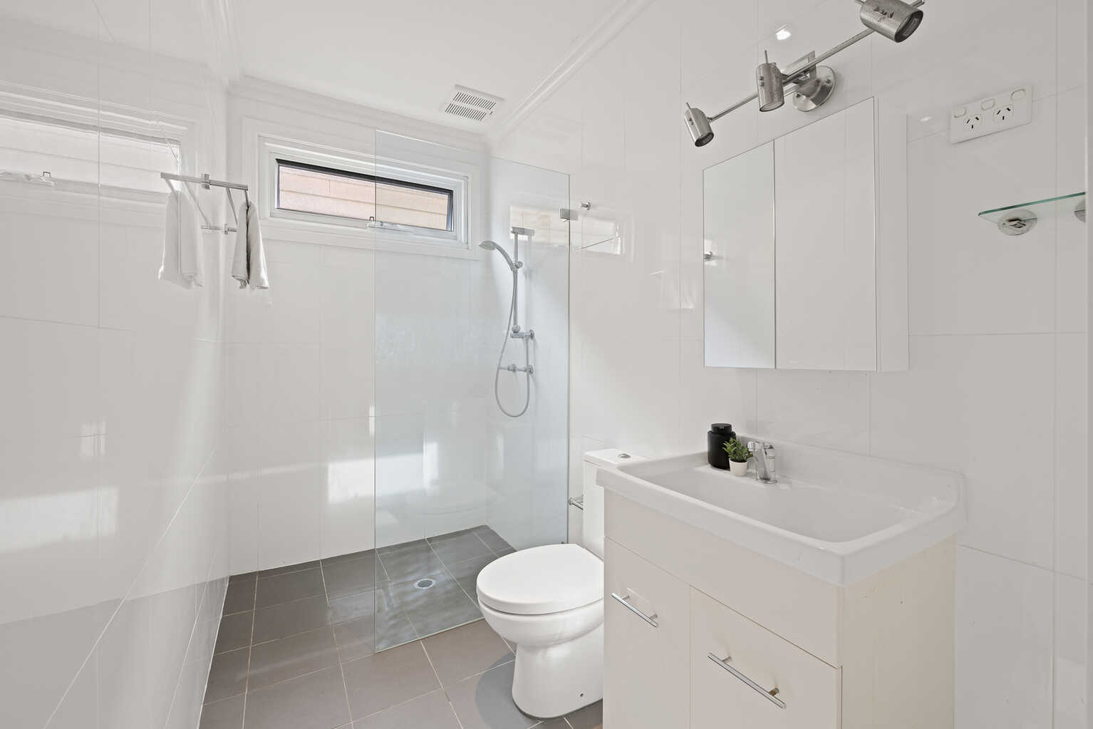 8 Hubert Street Leichhardt