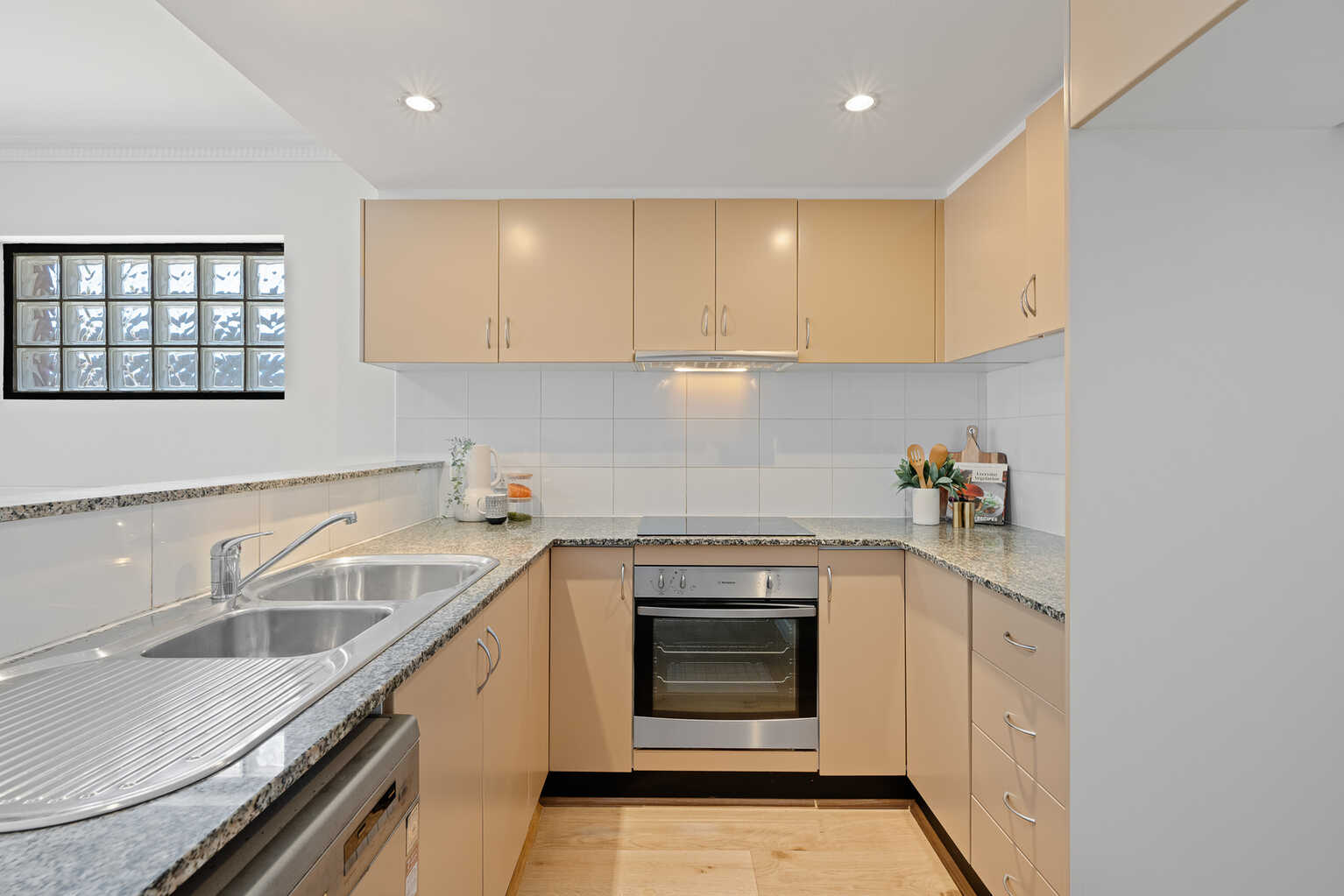 2/30  Enfield Street Marrickville