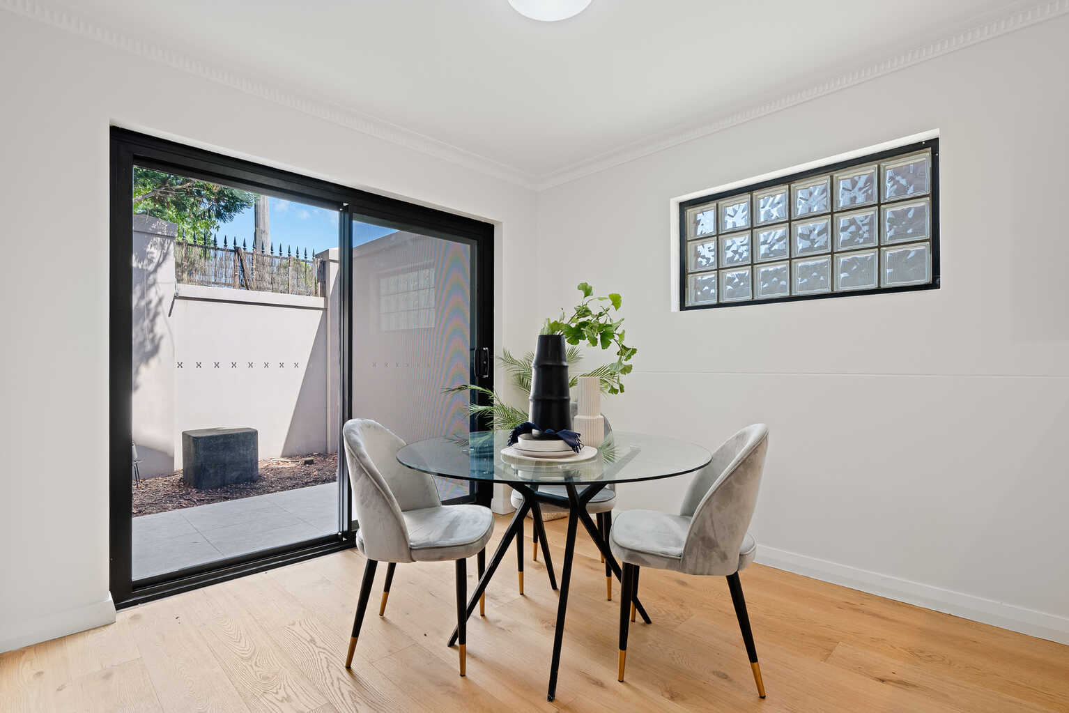 2/30  Enfield Street Marrickville
