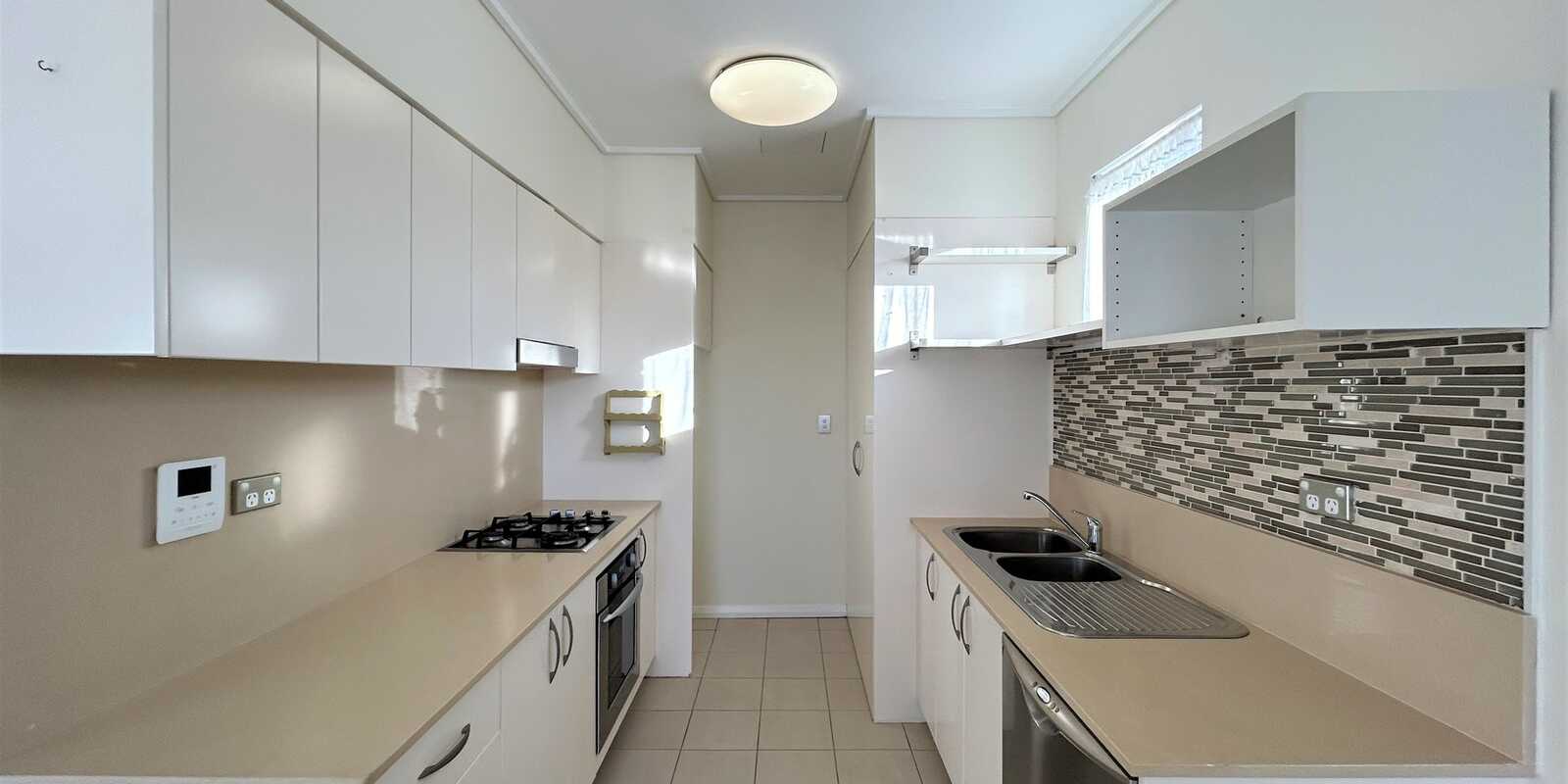 73/20 Close Street Canterbury