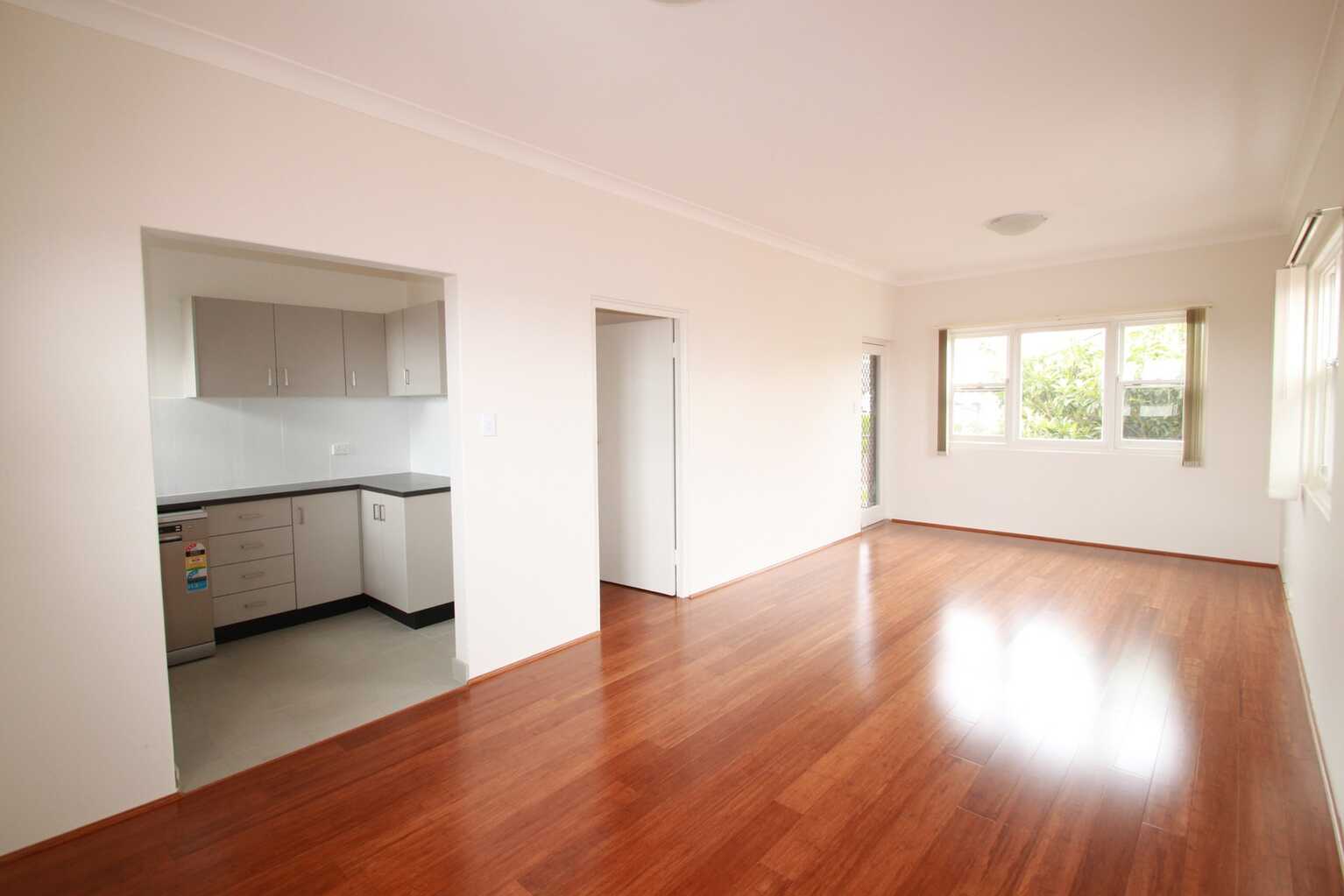 2/7A Anderton Street Marrickville