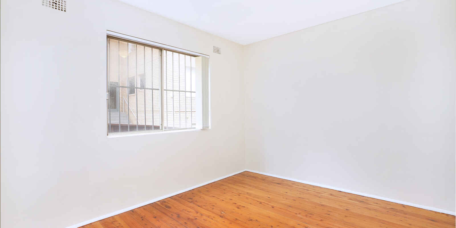 2/20 Bayley Street Marrickville