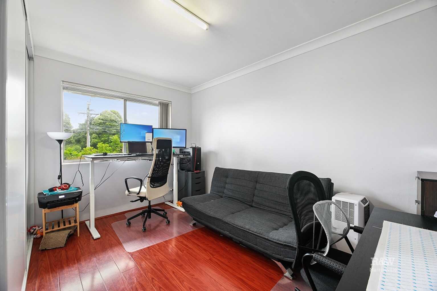 3/93 Warren Road Marrickville