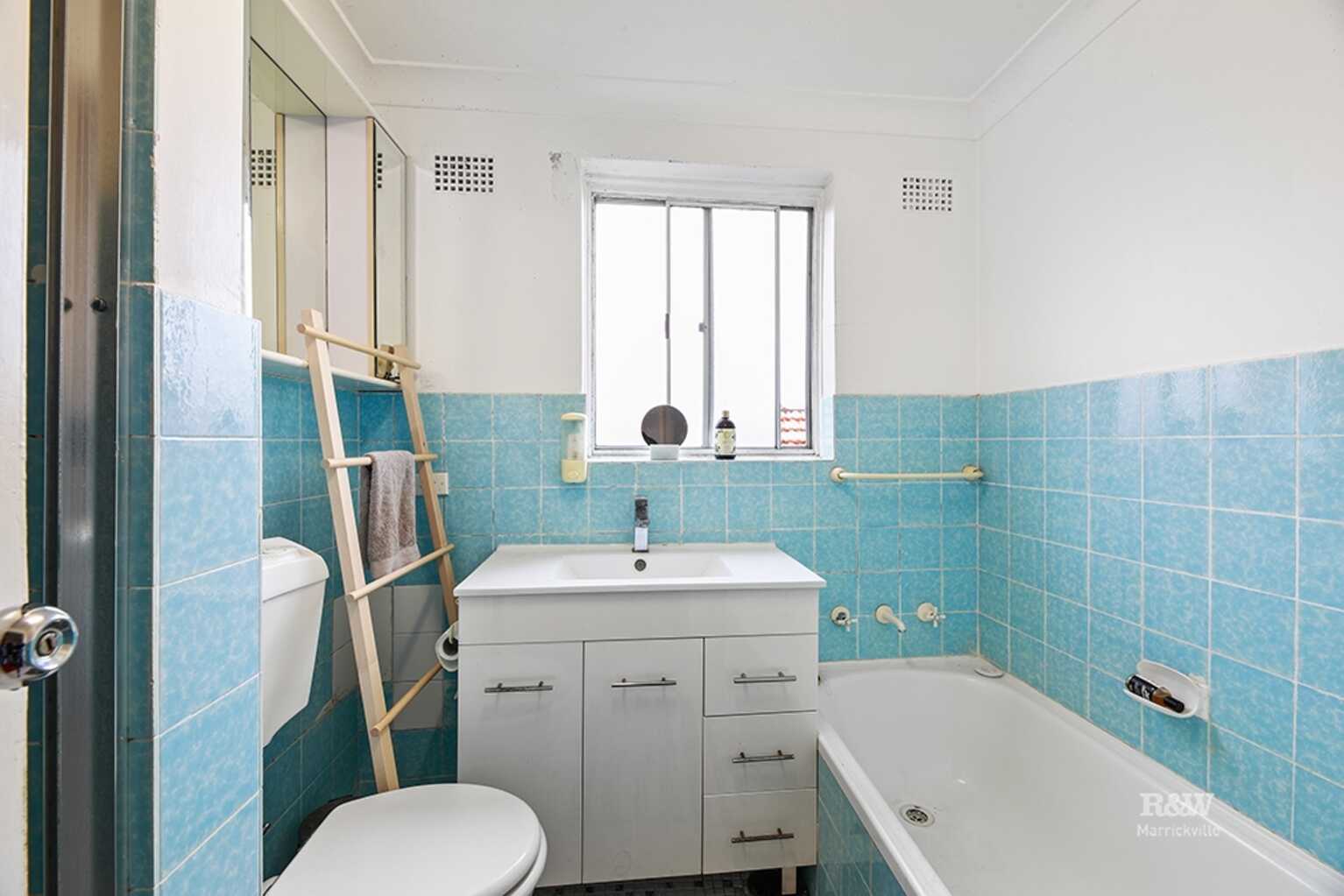 3/93 Warren Road Marrickville