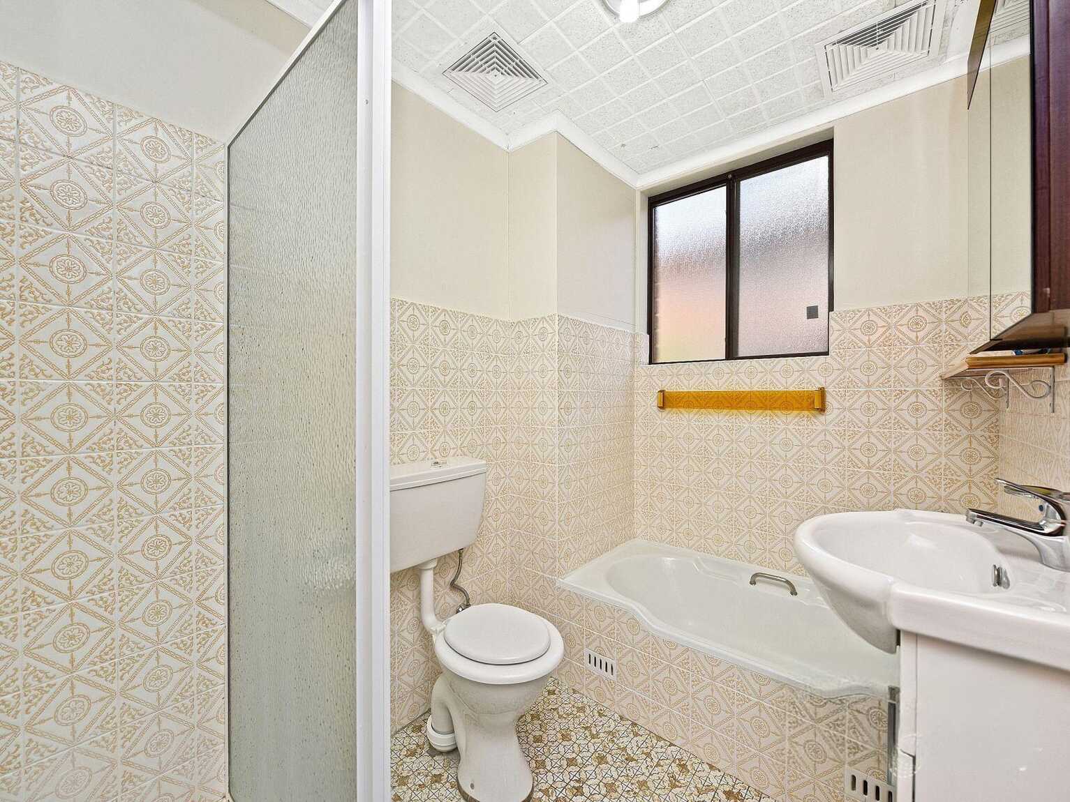 6/19-21 Perry Street Campsie