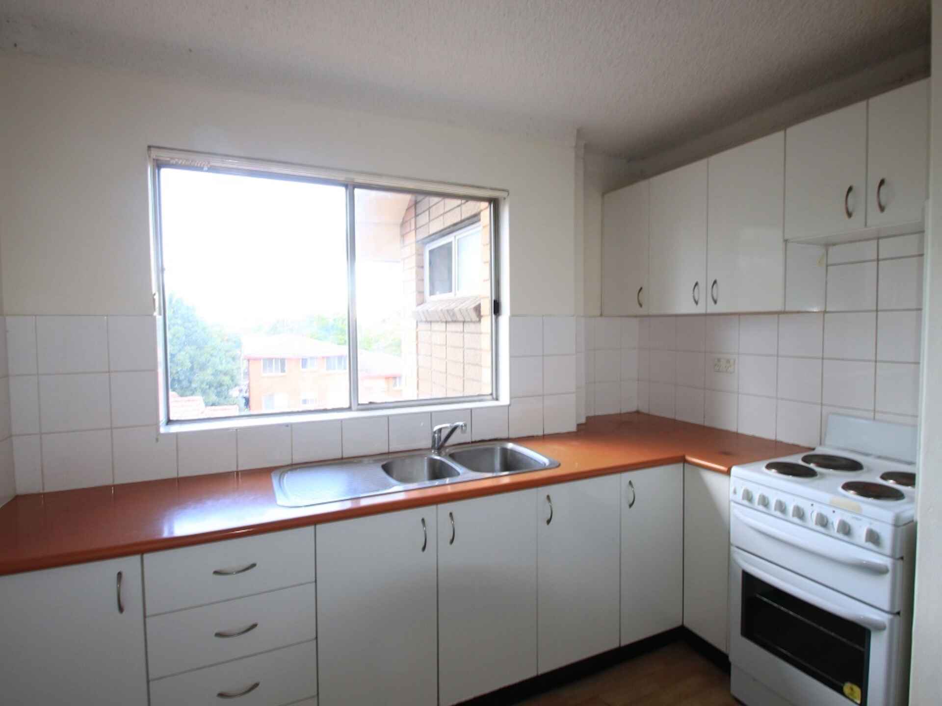 11/11-13 Tavistock Road Homebush West