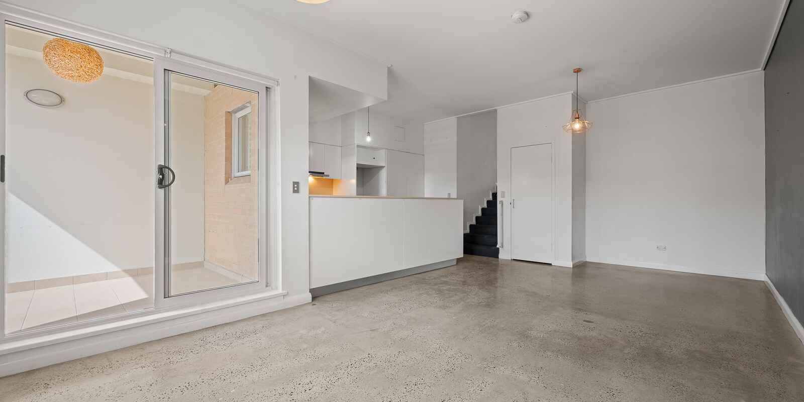 69/20 Close Street Canterbury