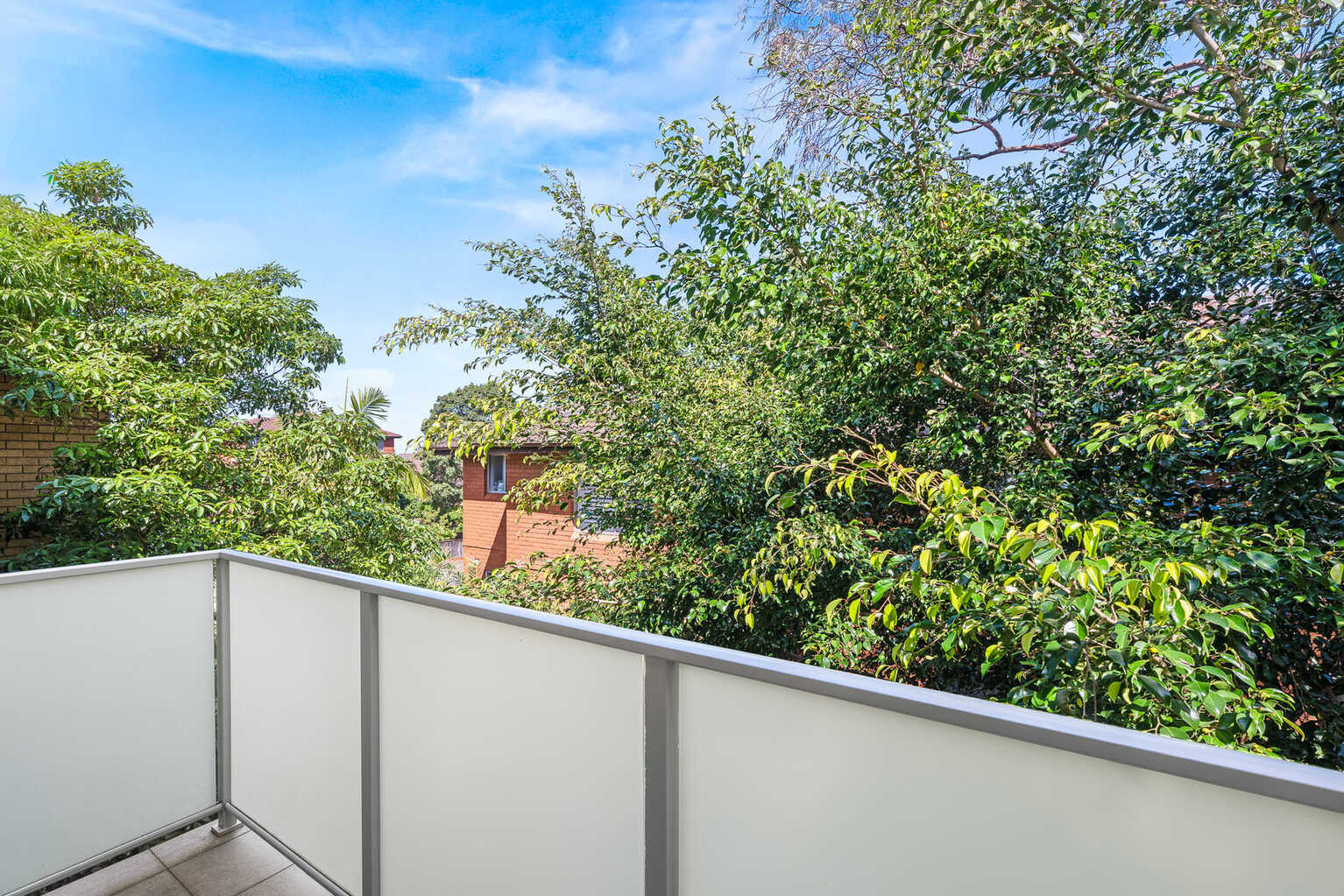 19/23 Myra Road Dulwich Hill