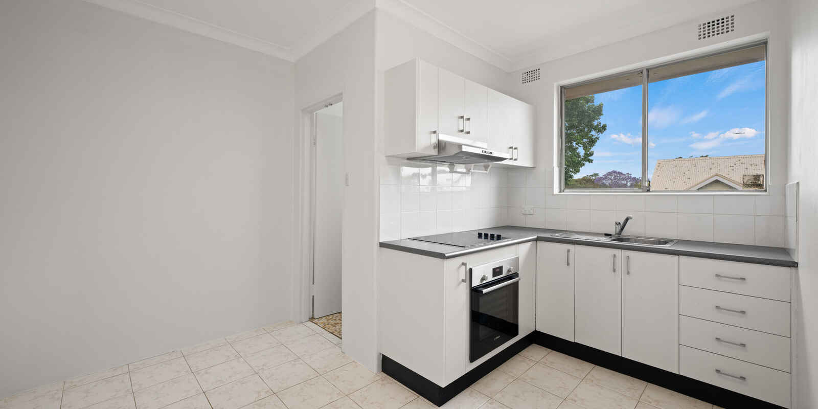 8/27 Cobar Street Dulwich Hill