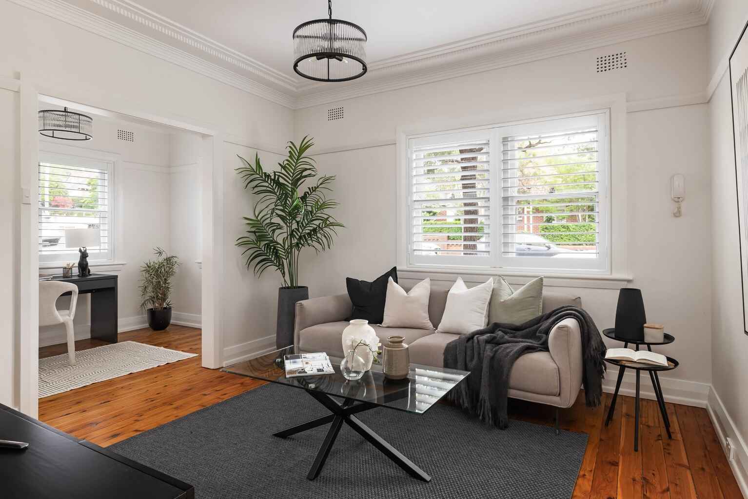 1/52 Henson Street Summer Hill